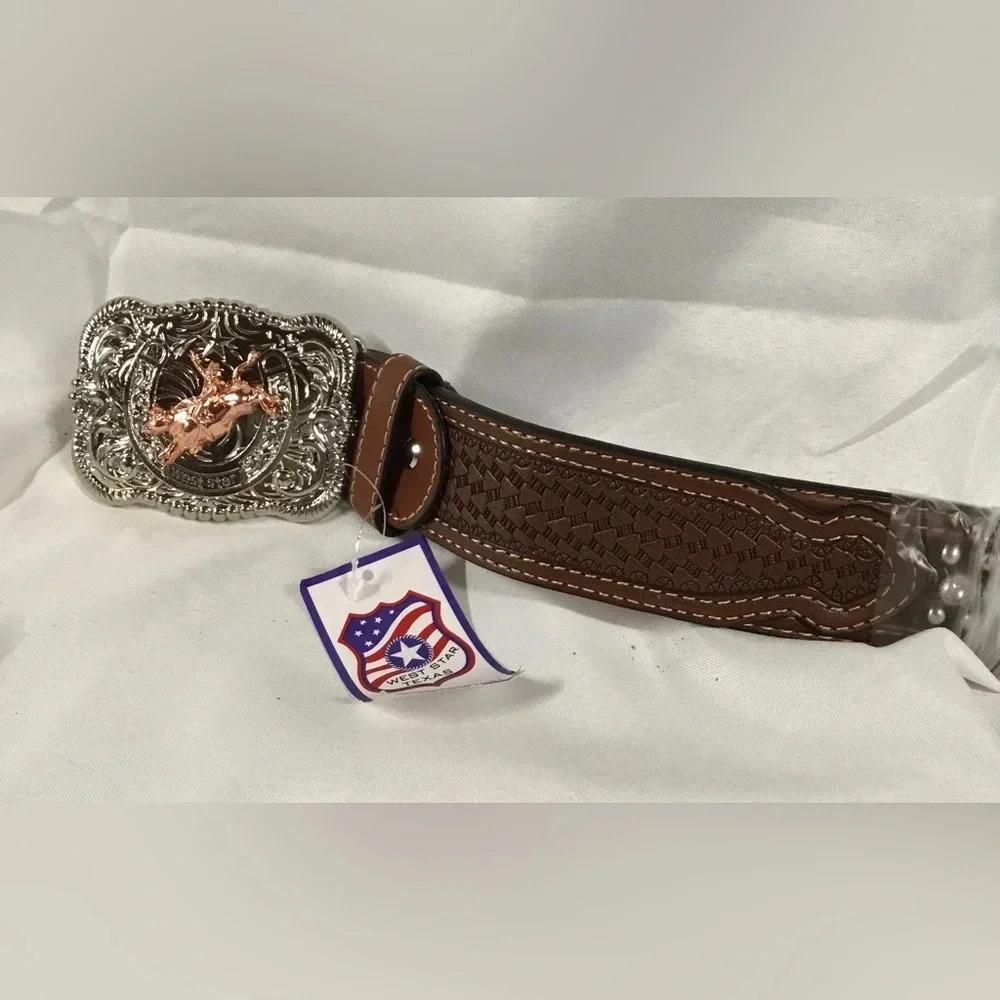 West Star Texas leather belt with bull ride buckle